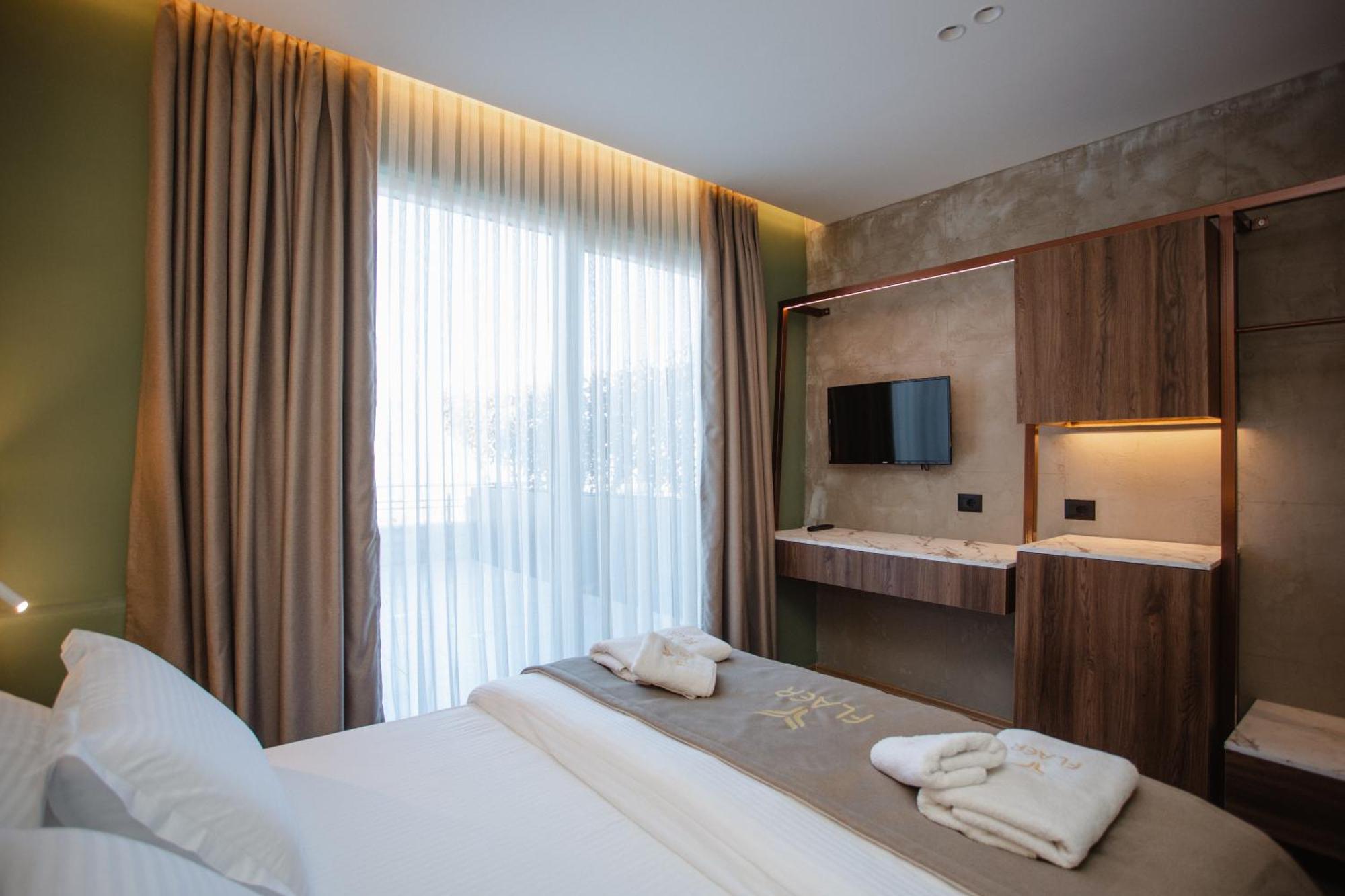 Hotel Flaer Shkodra Kültér fotó