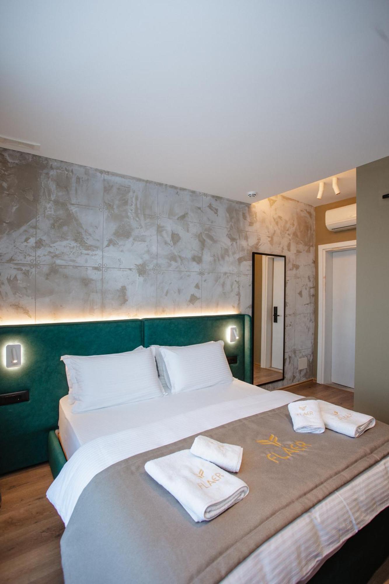 Hotel Flaer Shkodra Kültér fotó