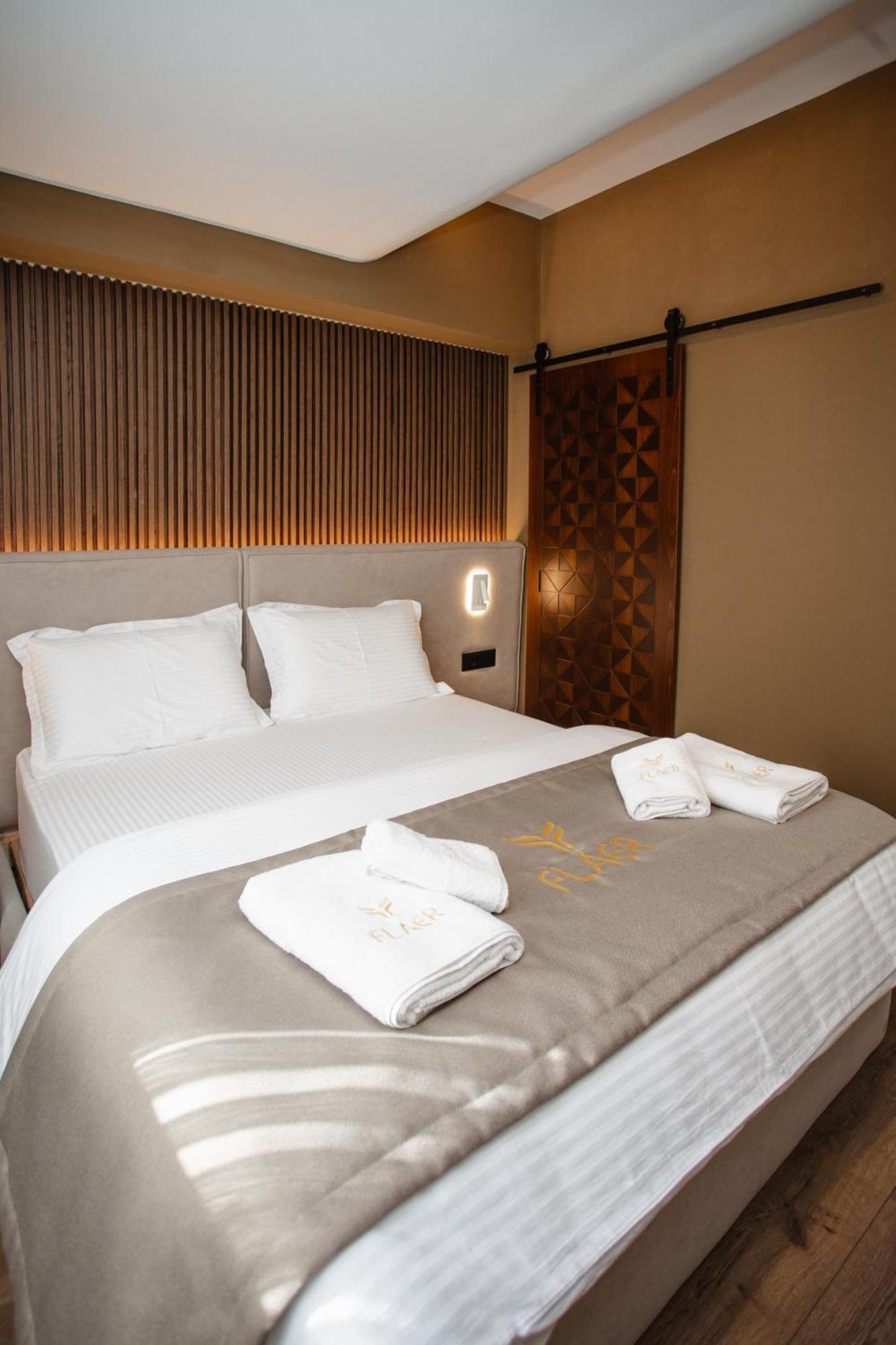 Hotel Flaer Shkodra Kültér fotó