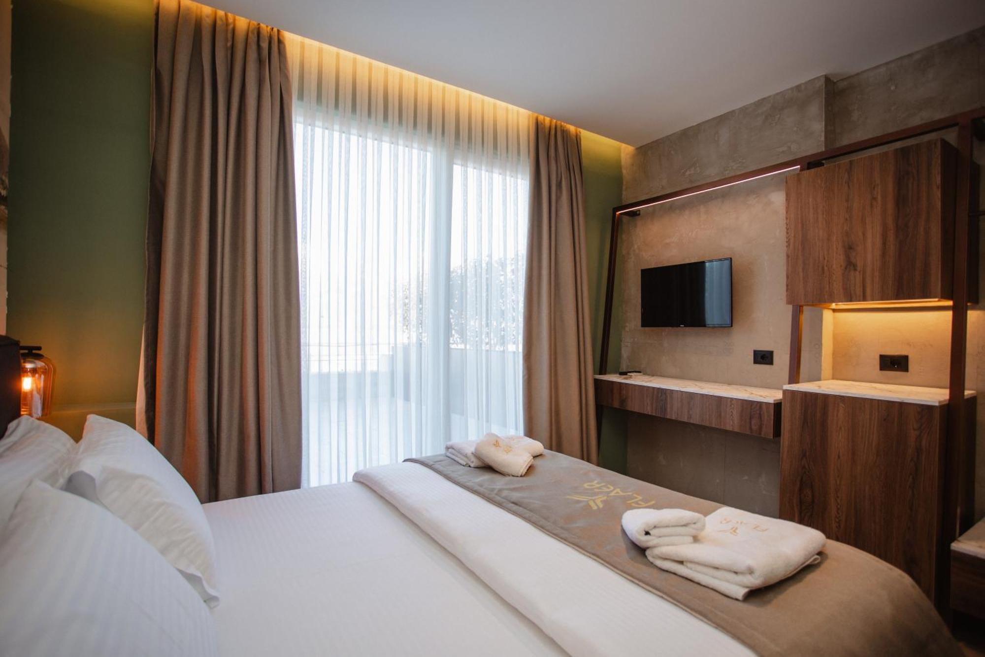 Hotel Flaer Shkodra Szoba fotó